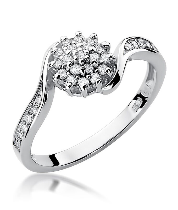 Auksinis žiedas su Deimantais